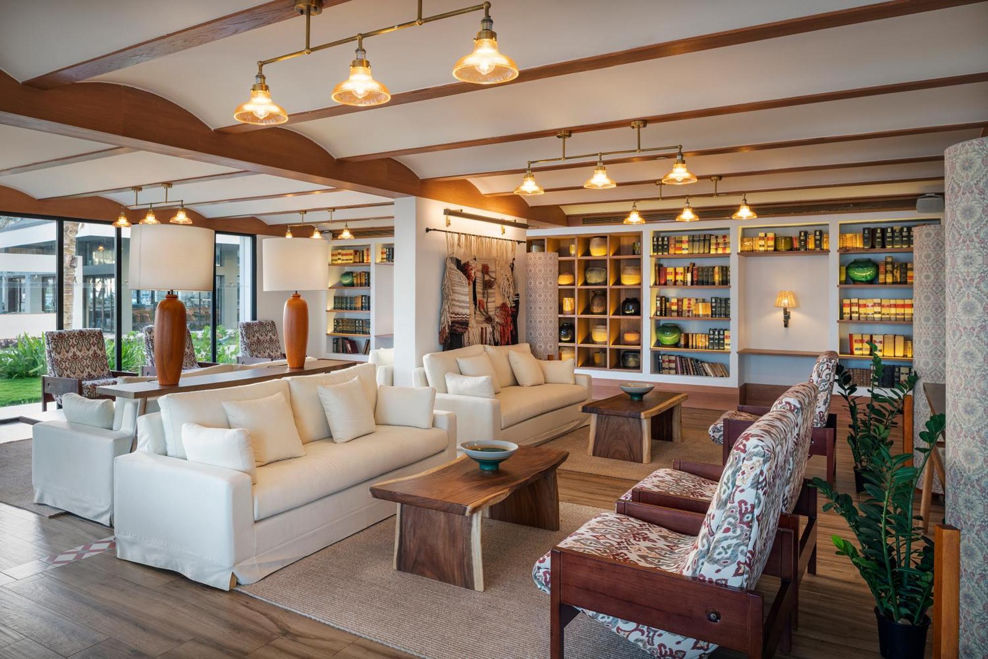 Отель Ocean Eden Bay (Adults Only) Spring Rises Экстерьер фото The Library at the Four Seasons Resort