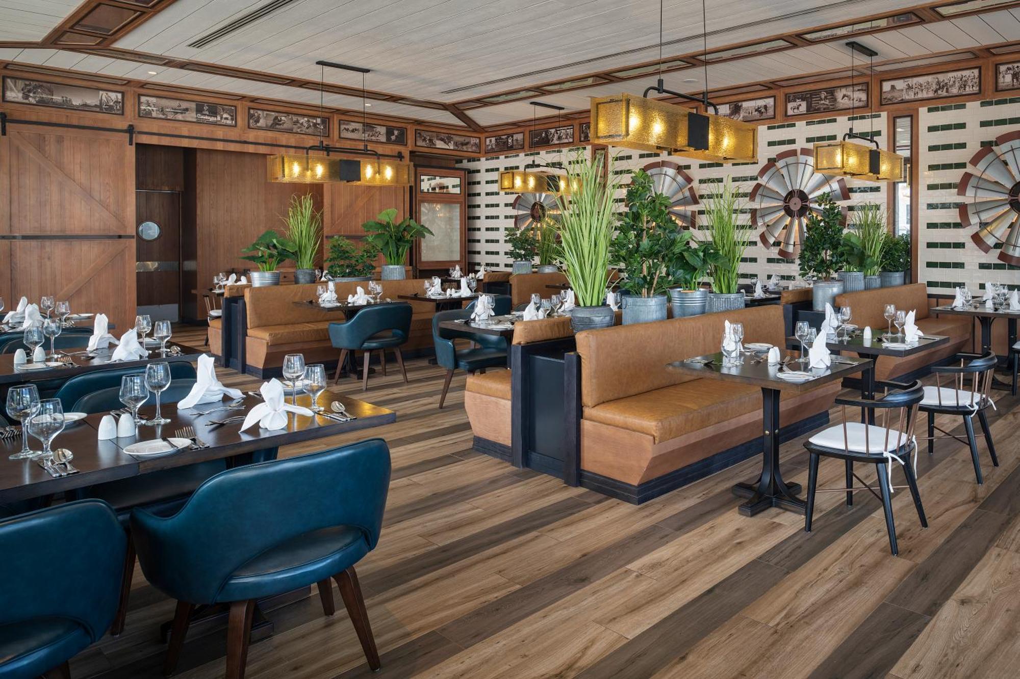 Отель Ocean Eden Bay (Adults Only) Spring Rises Экстерьер фото The interior of the restaurant