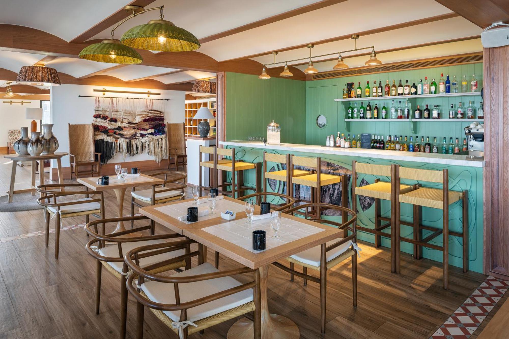 Отель Ocean Eden Bay (Adults Only) Spring Rises Экстерьер фото The bar at the lounge