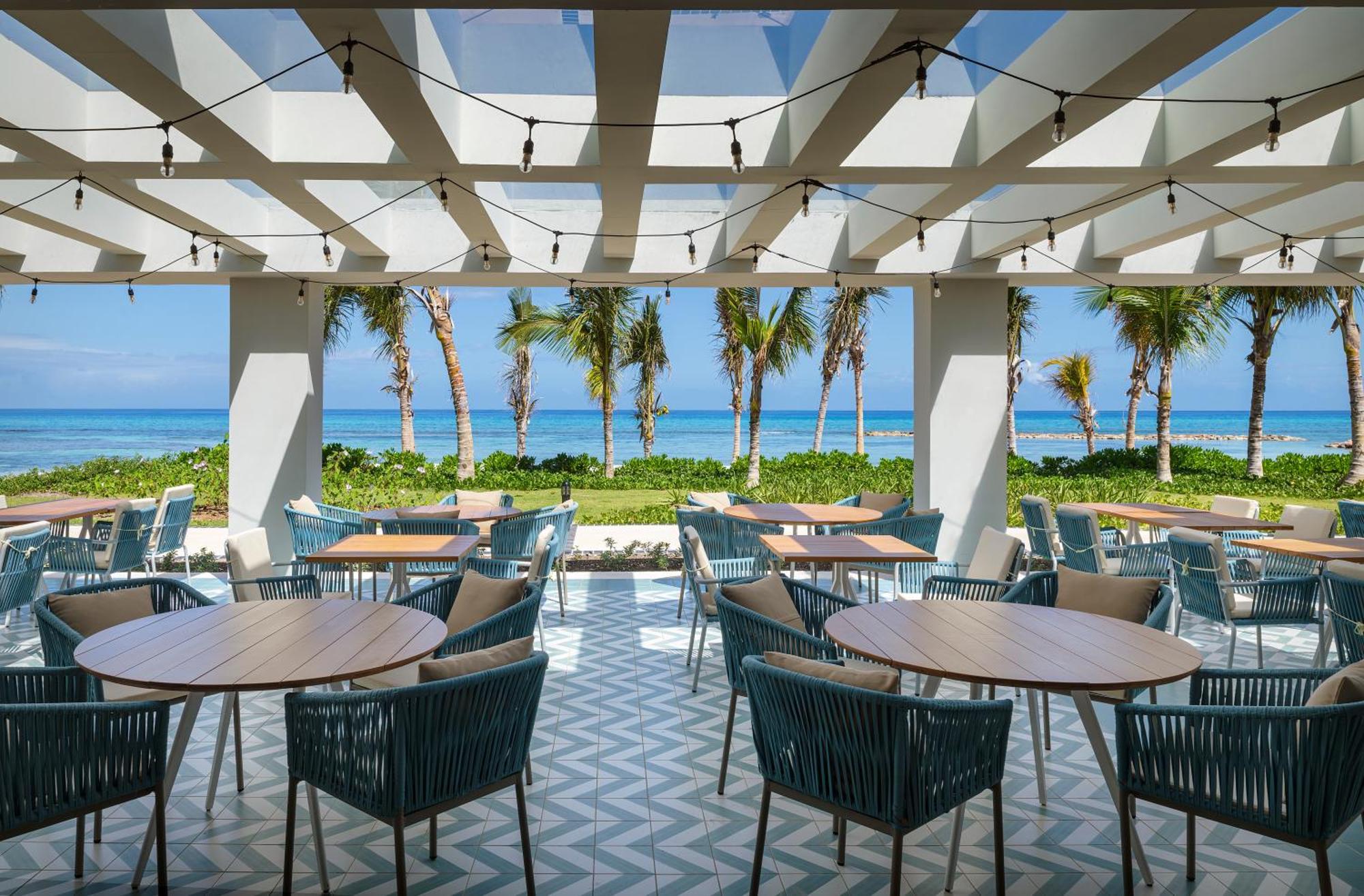 Отель Ocean Eden Bay (Adults Only) Spring Rises Экстерьер фото The Beach Club at The Ritz-Carlton, Cancun